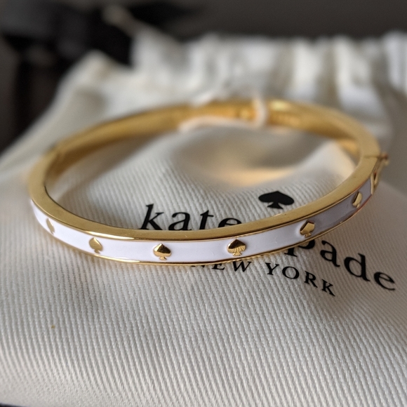 kate spade Jewelry - Kate Spade NY♠️Spot the Spade Enamel Bangle White